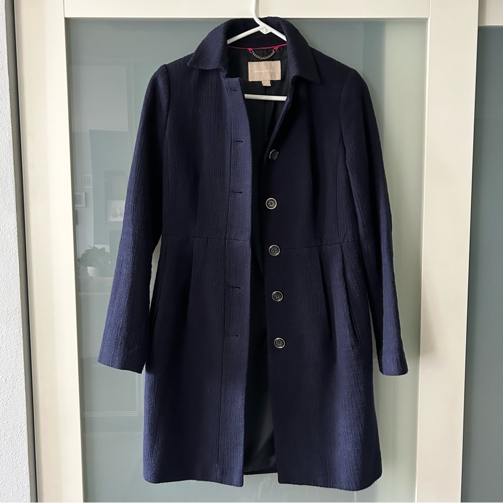 Gorgeous Banana Republic navy overcoat